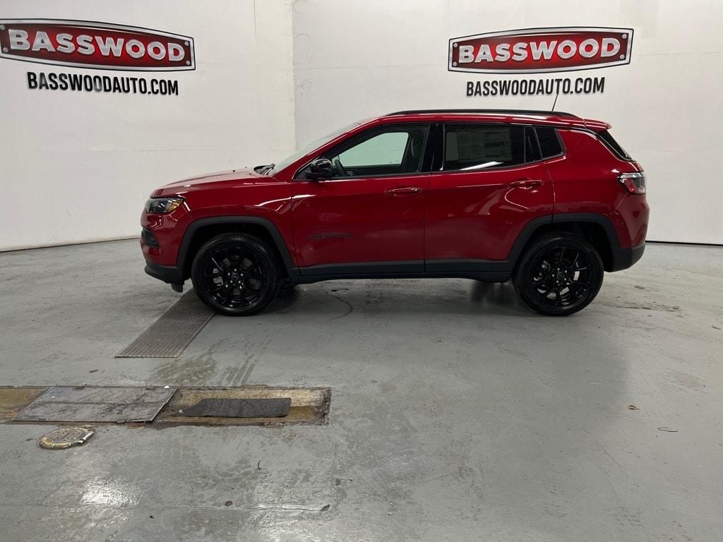 new 2025 Jeep Compass car, priced at $26,995