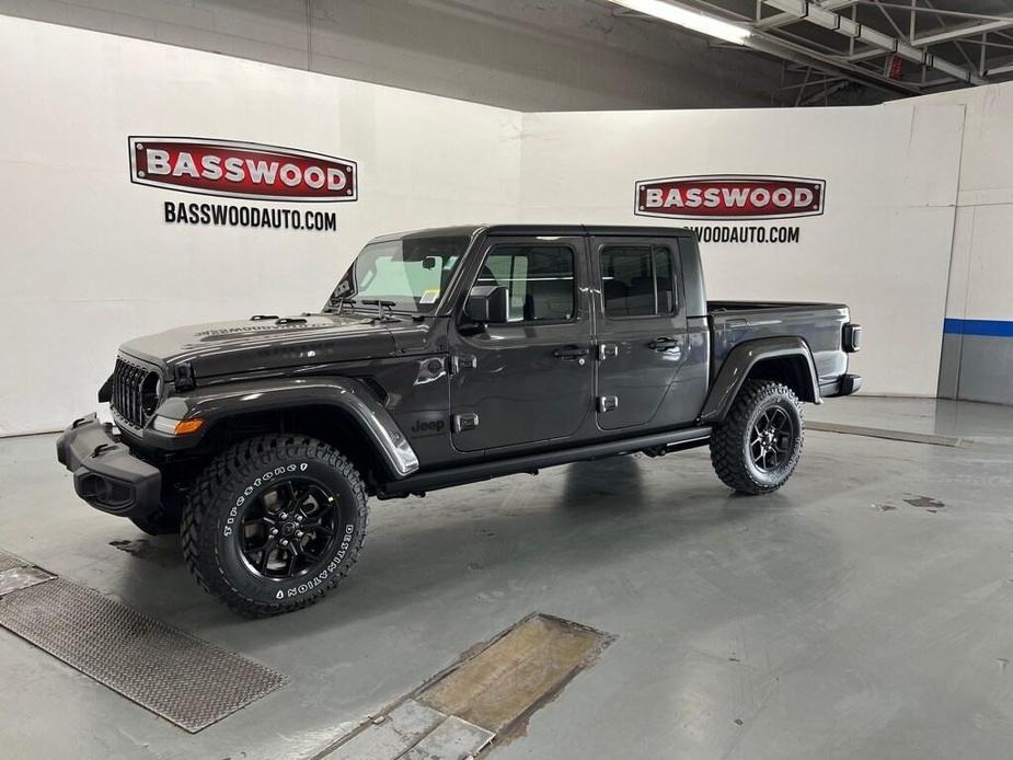 new 2024 Jeep Gladiator car, priced at $42,580