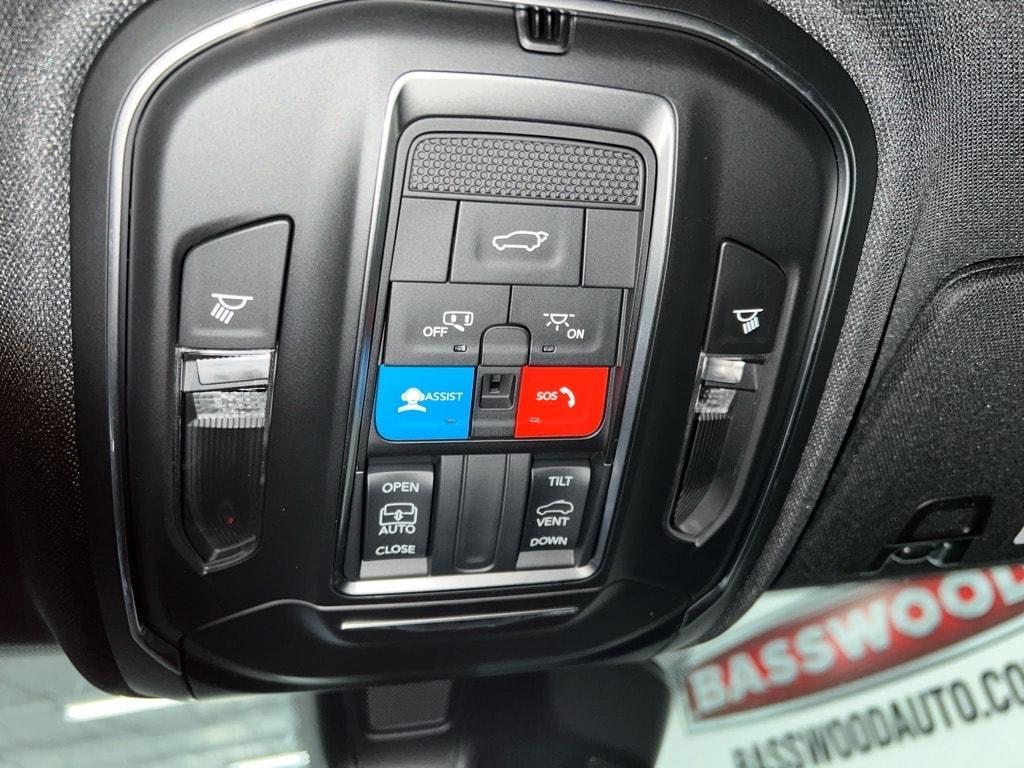 new 2025 Jeep Grand Cherokee L car, priced at $41,090