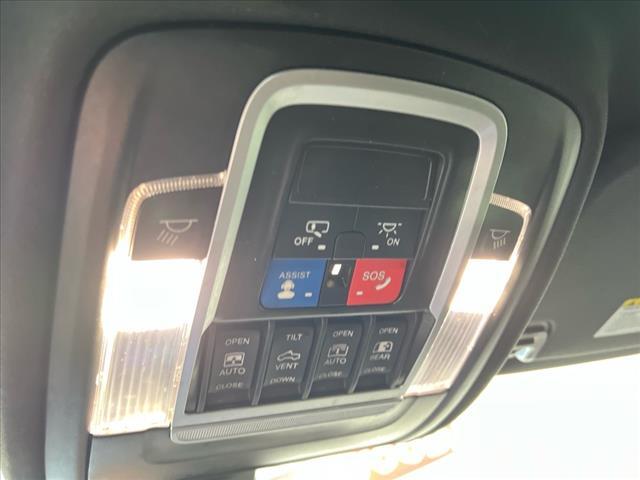 used 2022 Ram 1500 car, priced at $35,572