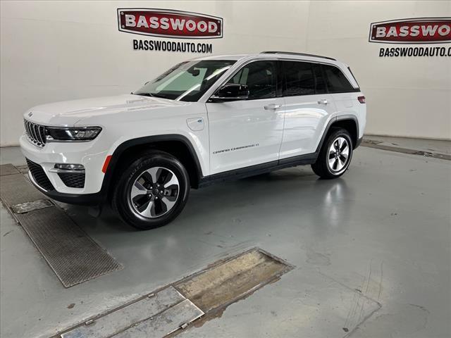 used 2024 Jeep Grand Cherokee 4xe car, priced at $29,414