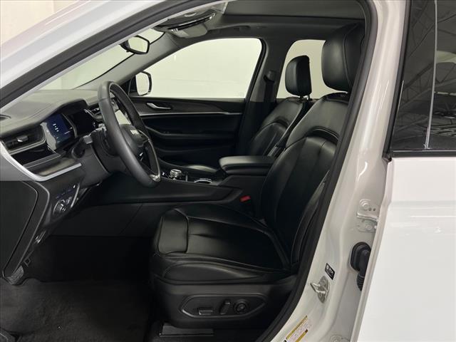 used 2024 Jeep Grand Cherokee 4xe car, priced at $29,414