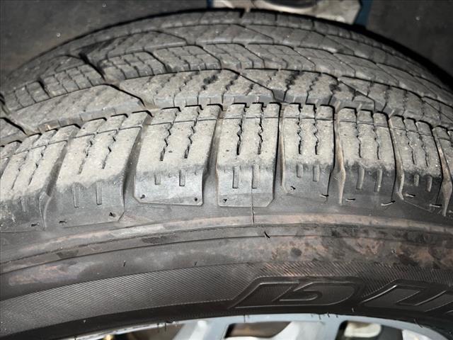 used 2022 Ford Edge car, priced at $18,915