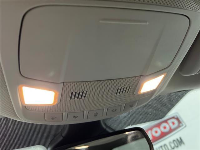 used 2022 Ford Edge car, priced at $18,915