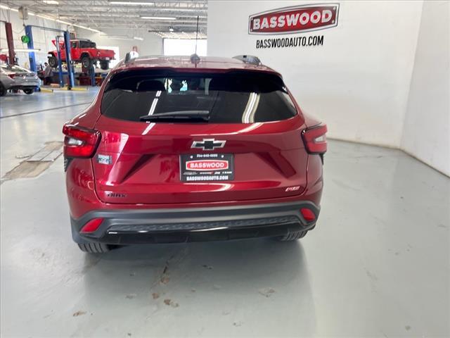 used 2024 Chevrolet Trax car, priced at $21,892