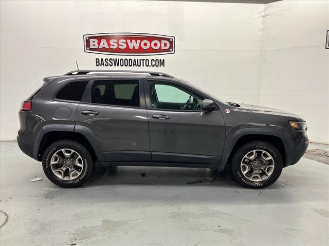 used 2019 Jeep Cherokee car, priced at $18,495