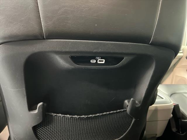 used 2023 Chrysler Pacifica car, priced at $23,308