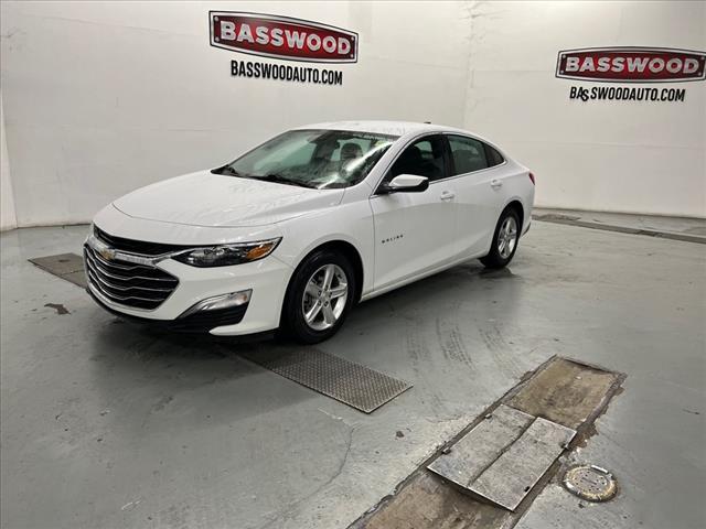 used 2021 Chevrolet Malibu car, priced at $17,358