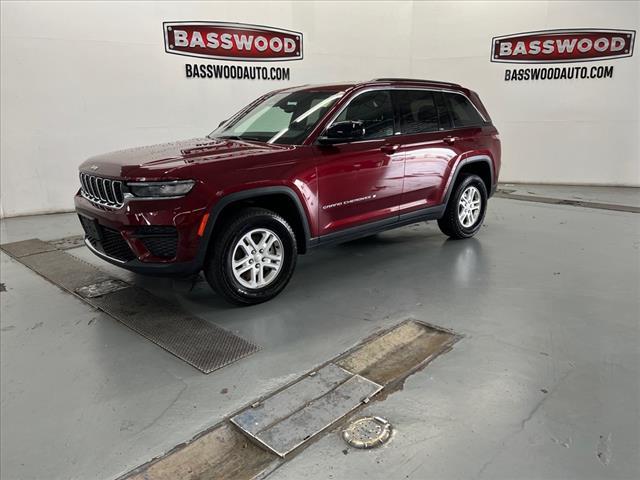 used 2024 Jeep Grand Cherokee car, priced at $28,437