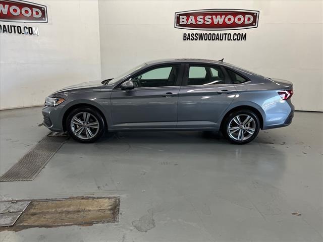 used 2024 Volkswagen Jetta car, priced at $21,936
