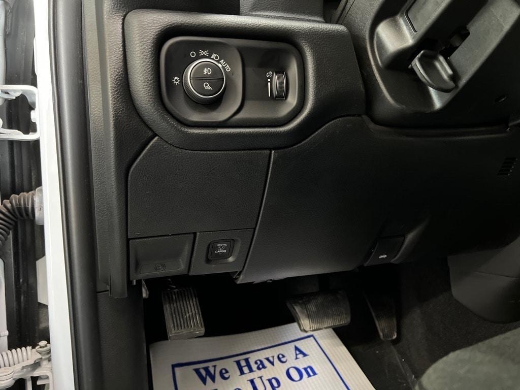 new 2025 Ram 2500 car, priced at $64,670