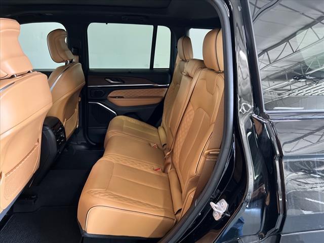 used 2023 Jeep Grand Cherokee car, priced at $39,886