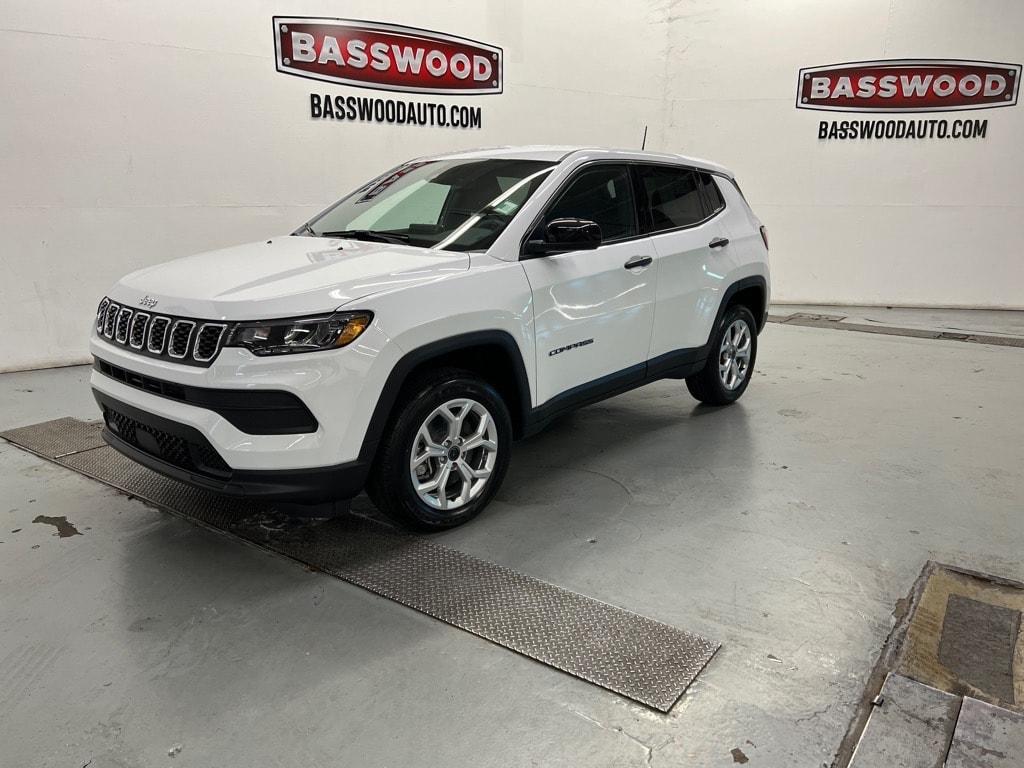 new 2025 Jeep Compass car, priced at $24,995