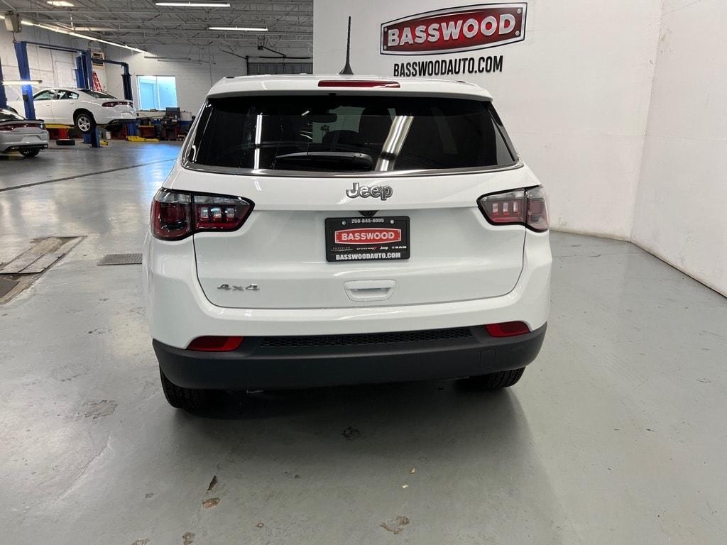 new 2025 Jeep Compass car, priced at $24,995