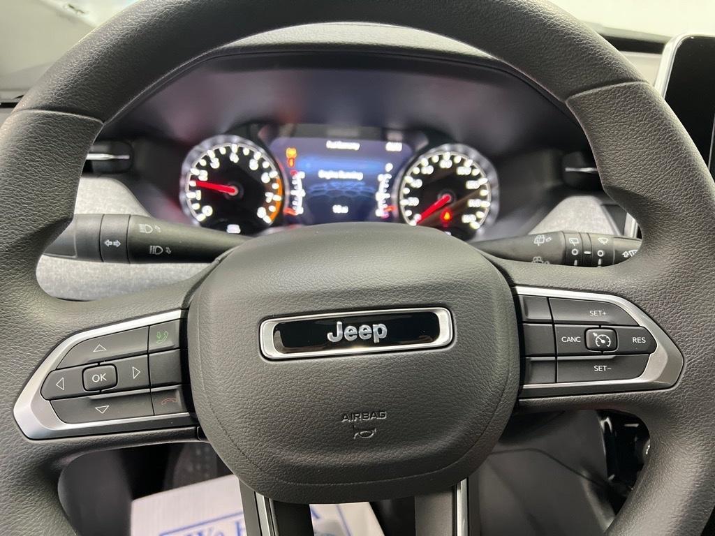 new 2025 Jeep Compass car, priced at $24,995