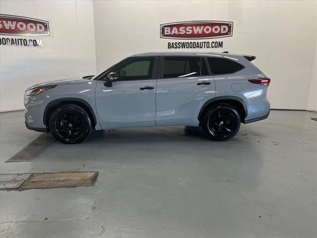 used 2024 Toyota Highlander Hybrid car, priced at $39,455