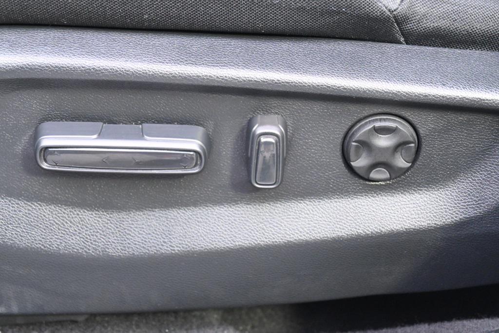 used 2022 Honda CR-V car, priced at $25,995