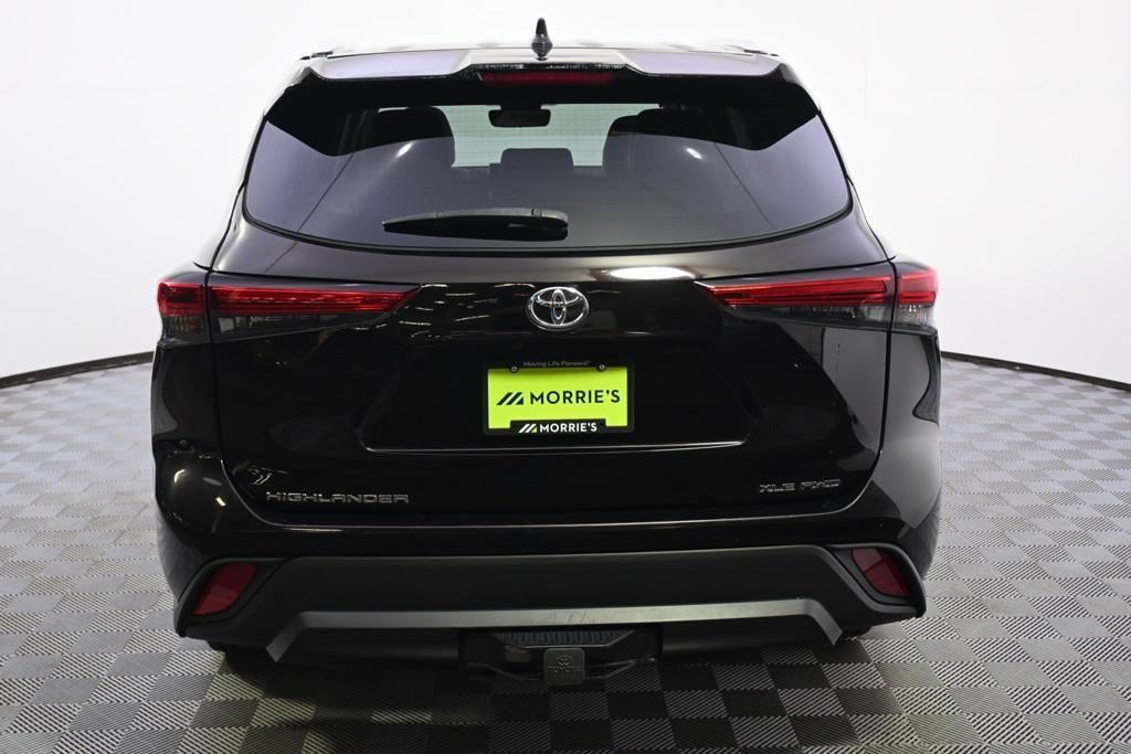 used 2022 Toyota Highlander car, priced at $33,995