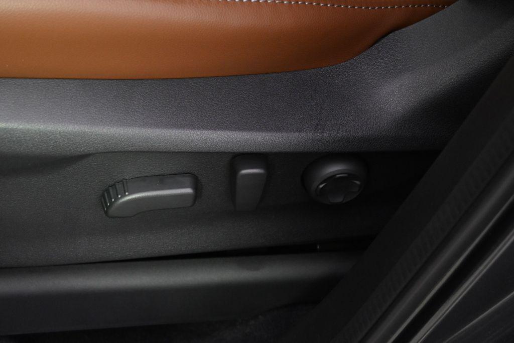 new 2025 Subaru Ascent car, priced at $51,681