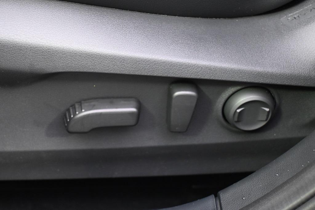 new 2025 Subaru Legacy car, priced at $38,109