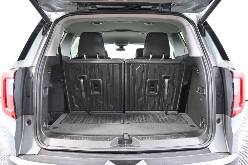 used 2023 GMC Acadia car, priced at $27,495