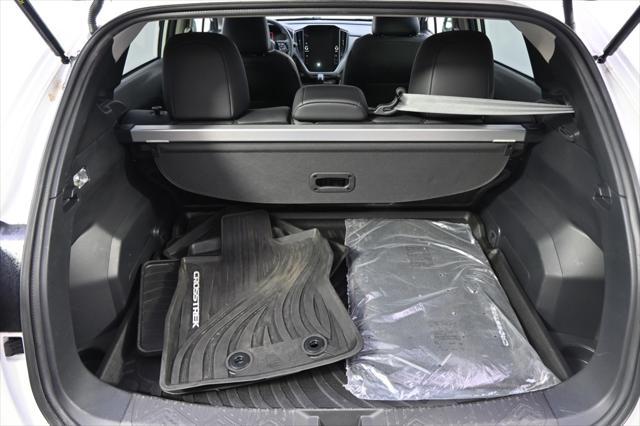 used 2025 Subaru Crosstrek car, priced at $32,295