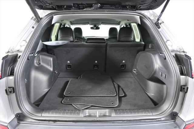 used 2020 Jeep Cherokee car, priced at $22,997
