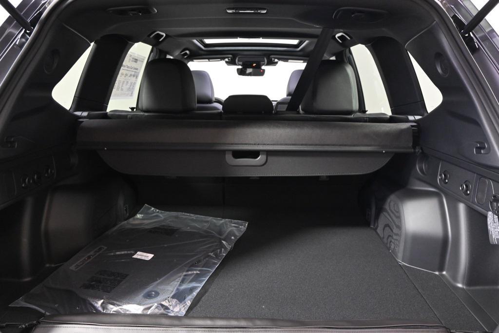 new 2025 Subaru Forester car, priced at $38,692