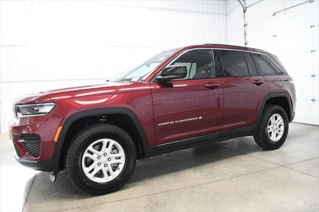 used 2024 Jeep Grand Cherokee car, priced at $31,895