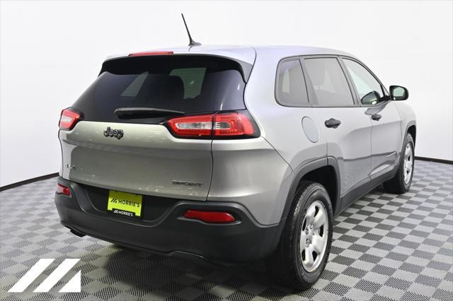 used 2016 Jeep Cherokee car, priced at $14,237
