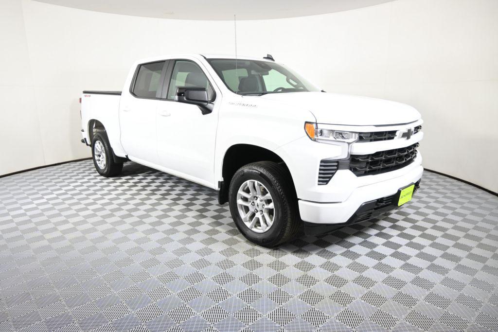 used 2024 Chevrolet Silverado 1500 car, priced at $43,995