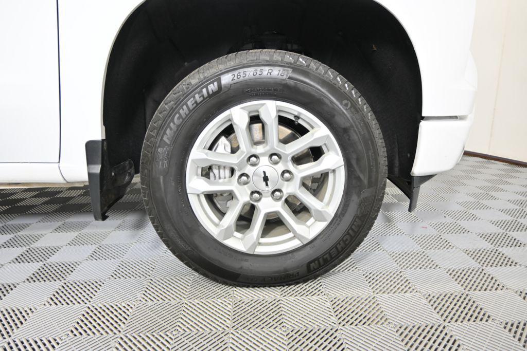 used 2024 Chevrolet Silverado 1500 car, priced at $43,995