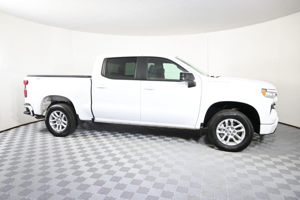 used 2024 Chevrolet Silverado 1500 car, priced at $43,995