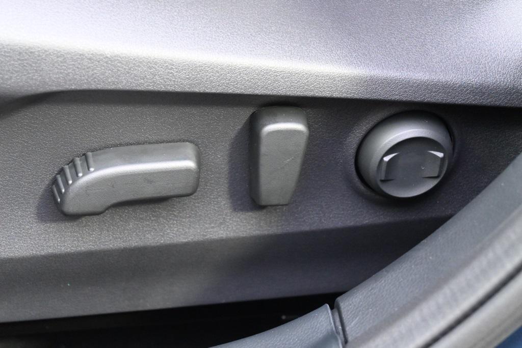 new 2025 Subaru Legacy car, priced at $32,251