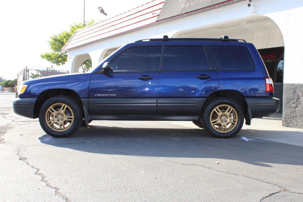 used 2001 Subaru Forester car, priced at $4,000