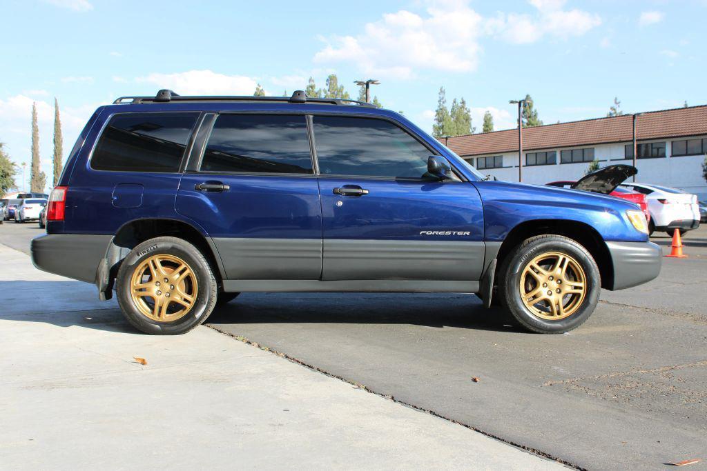 used 2001 Subaru Forester car, priced at $4,000