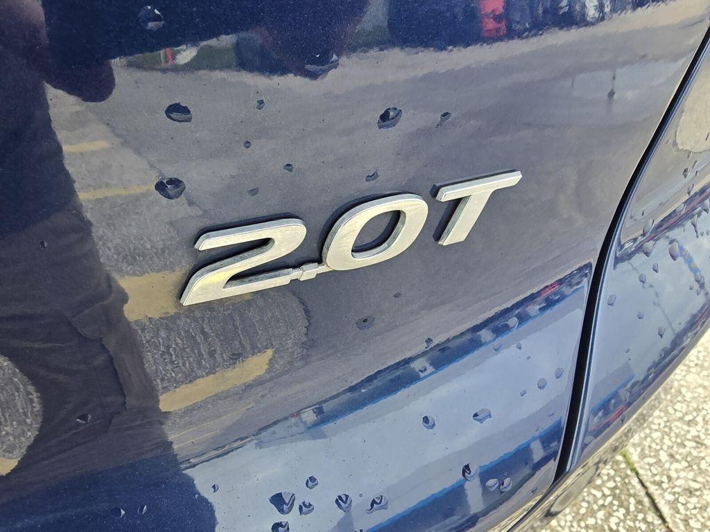 used 2020 Hyundai Santa Fe car, priced at $23,995