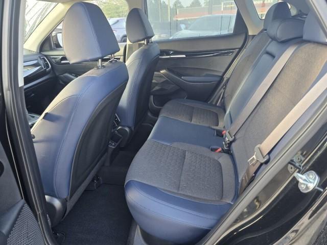 used 2025 Kia Seltos car, priced at $25,995