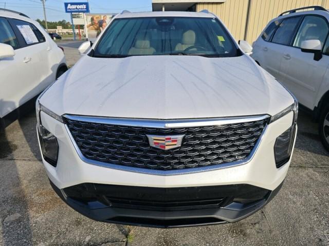 used 2024 Cadillac XT4 car, priced at $36,995