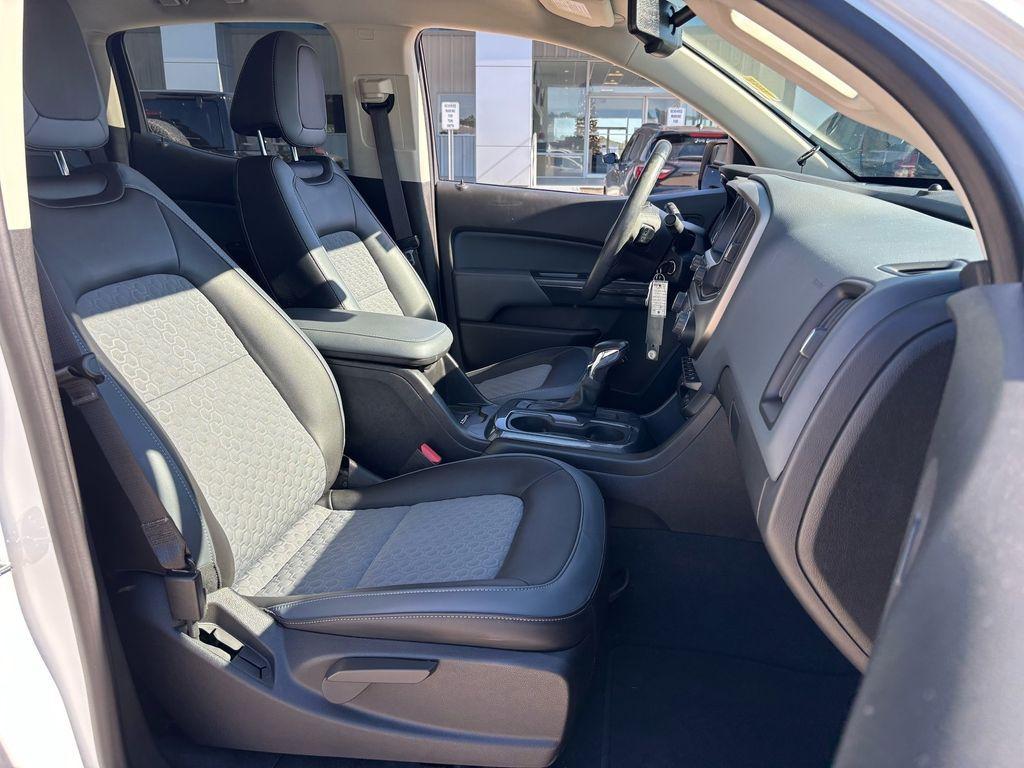 used 2022 Chevrolet Colorado car