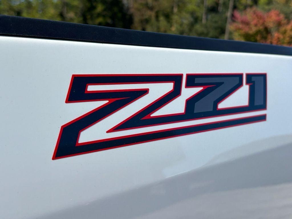 used 2022 Chevrolet Colorado car