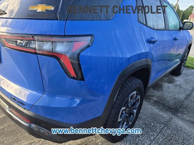 new 2025 Chevrolet Equinox car