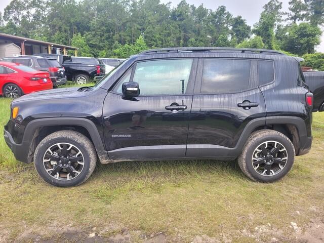 used 2023 Jeep Renegade car