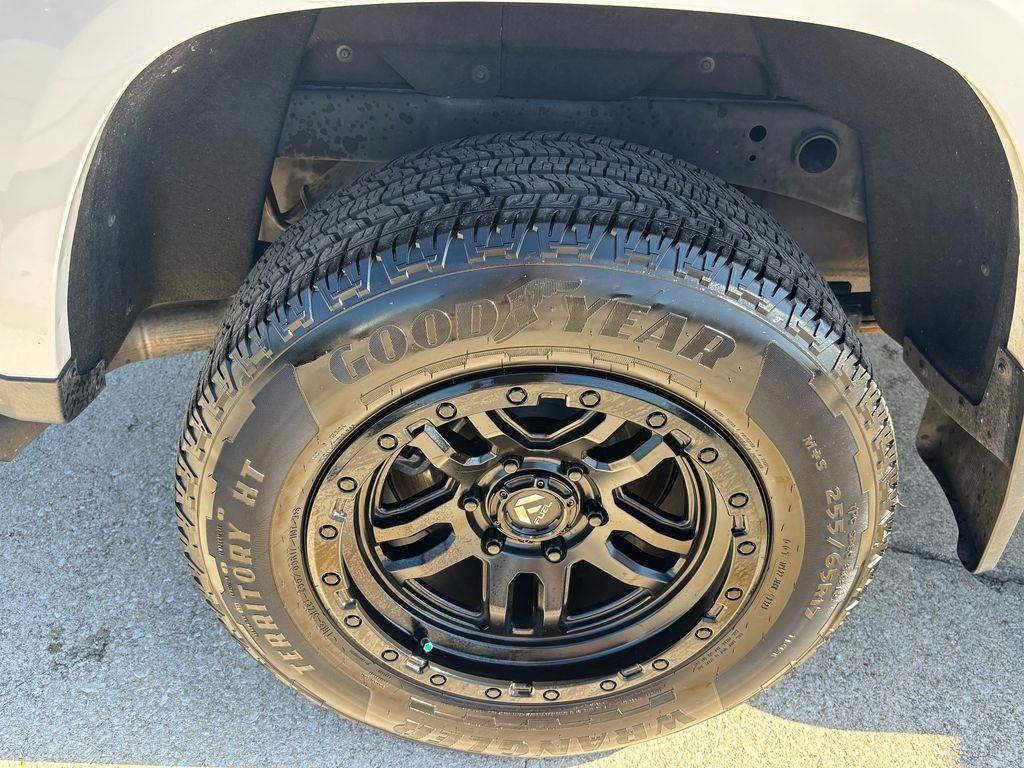 used 2023 Chevrolet Colorado car