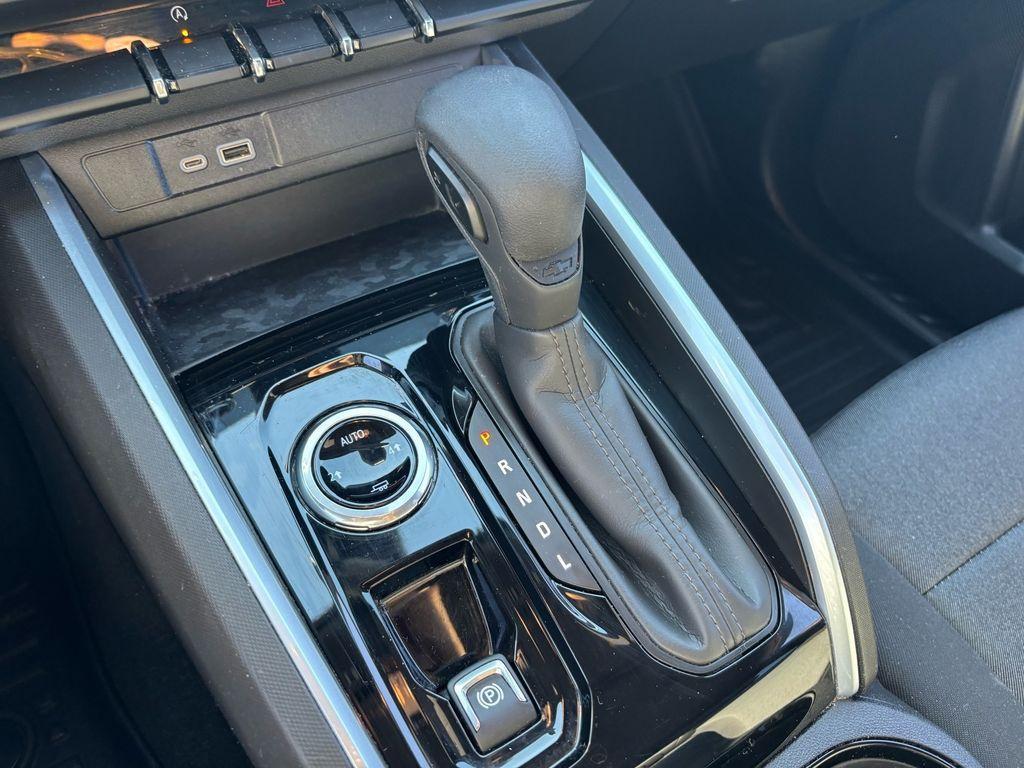 used 2023 Chevrolet Colorado car