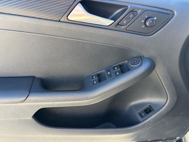 used 2017 Volkswagen Jetta car, priced at $12,995