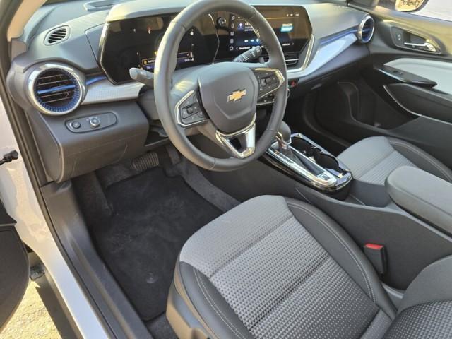 used 2025 Chevrolet Trax car, priced at $24,995