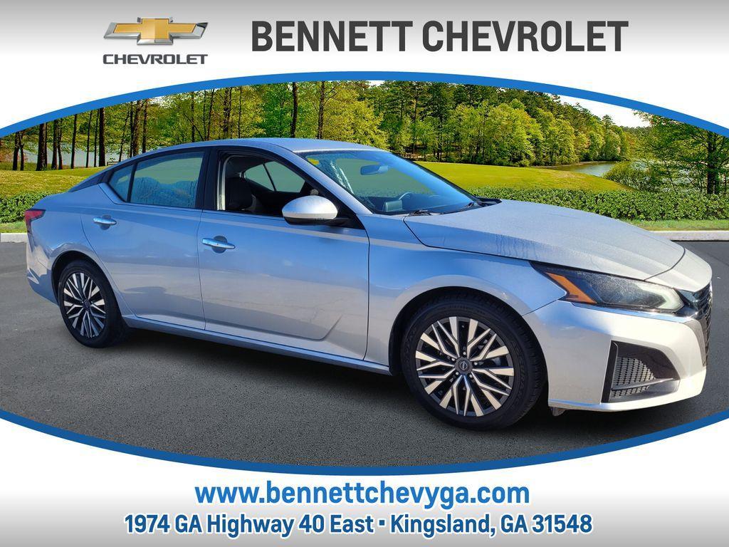 used 2023 Nissan Altima car, priced at $22,995