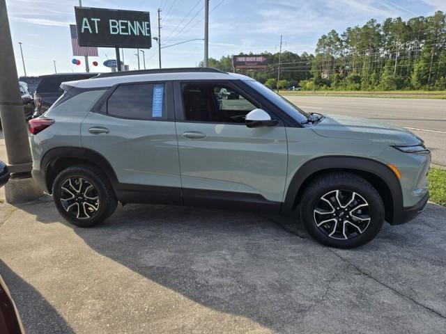 used 2025 Chevrolet TrailBlazer car, priced at $31,995