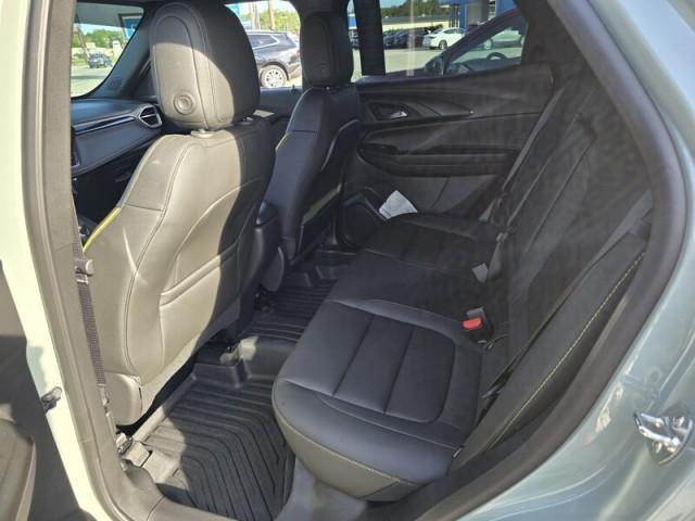 used 2025 Chevrolet TrailBlazer car, priced at $31,995